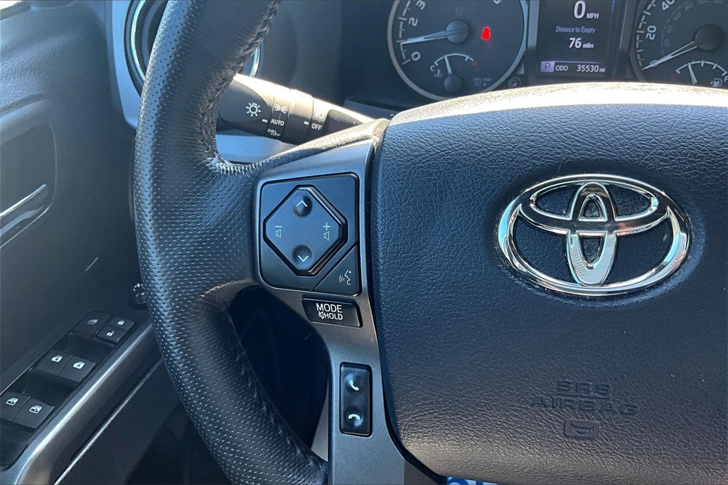 2023 Toyota Tacoma TRD Off-Road photo 23