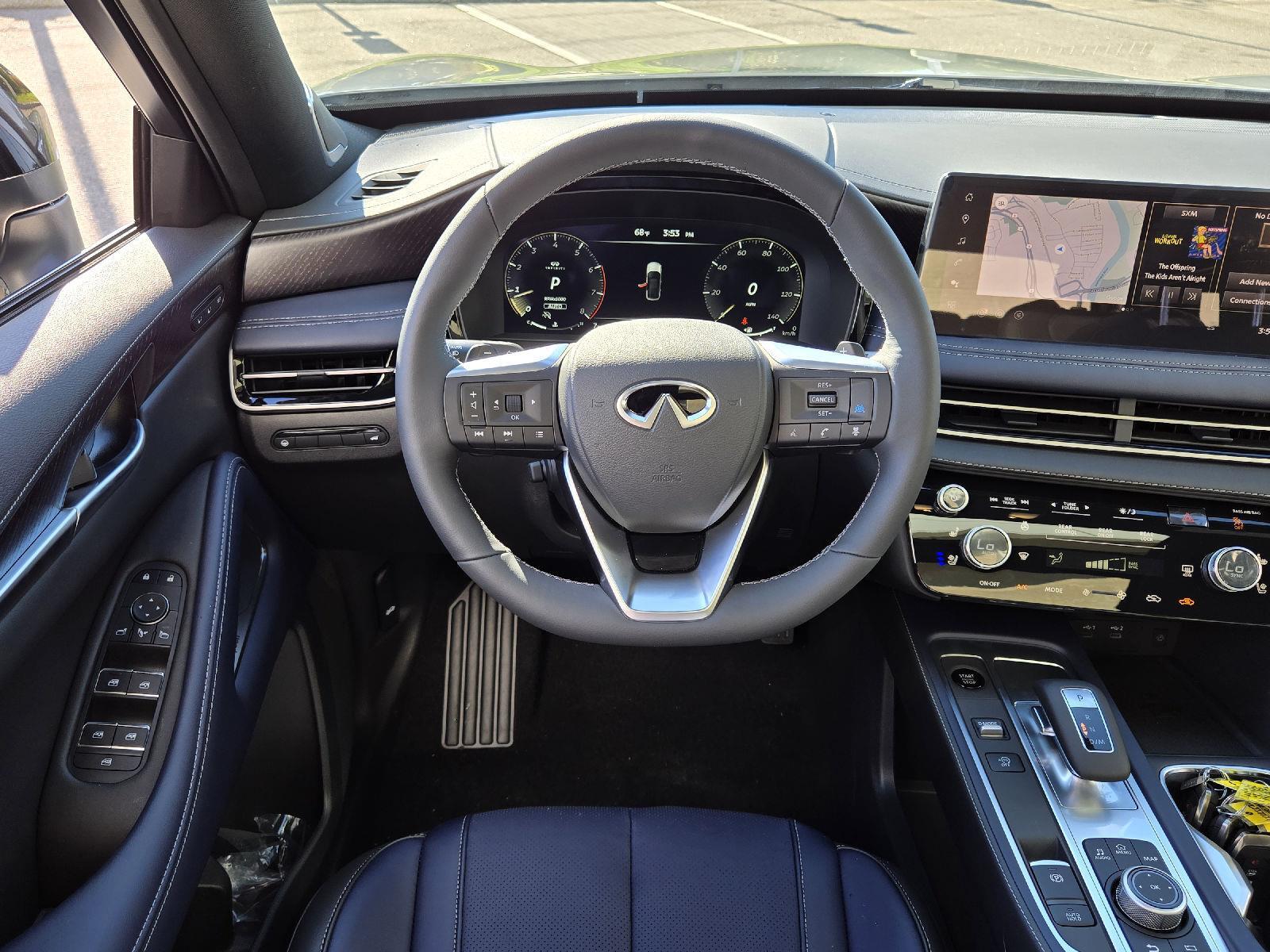 2026 Infiniti QX60 Luxe photo 10