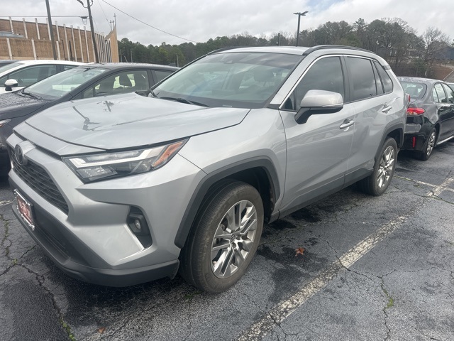 2023 Toyota RAV4 XLE Premium's photo