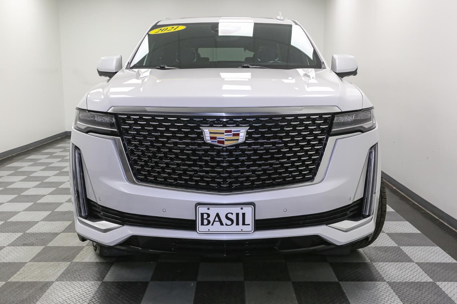 2021 Cadillac Escalade Premium Luxury photo 2