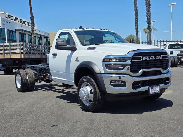 2025 Ram 4500 Tradesman photo 4
