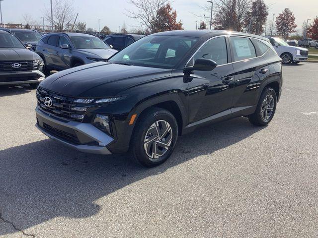 2026 Hyundai Tucson Blue SE's photo