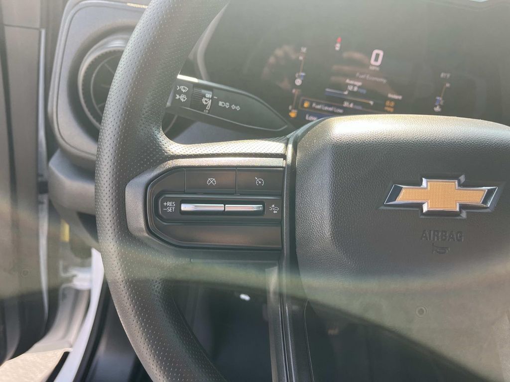 2023 Chevrolet Colorado Work Truck photo 17
