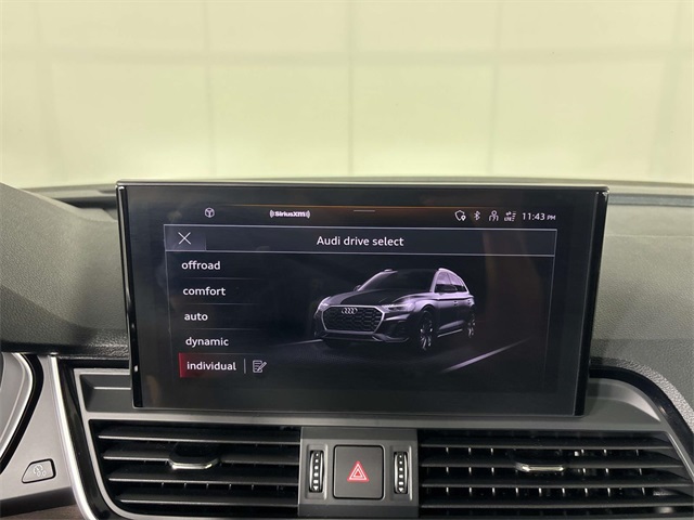 2024 Audi Q5 45 S line Premium photo 16