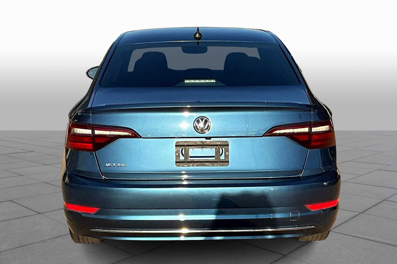 2021 Volkswagen Jetta SE photo 4