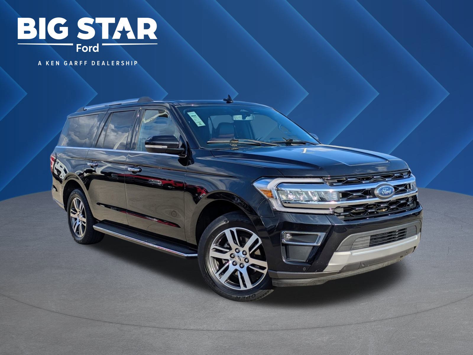 2023 Ford Expedition Limited's photo
