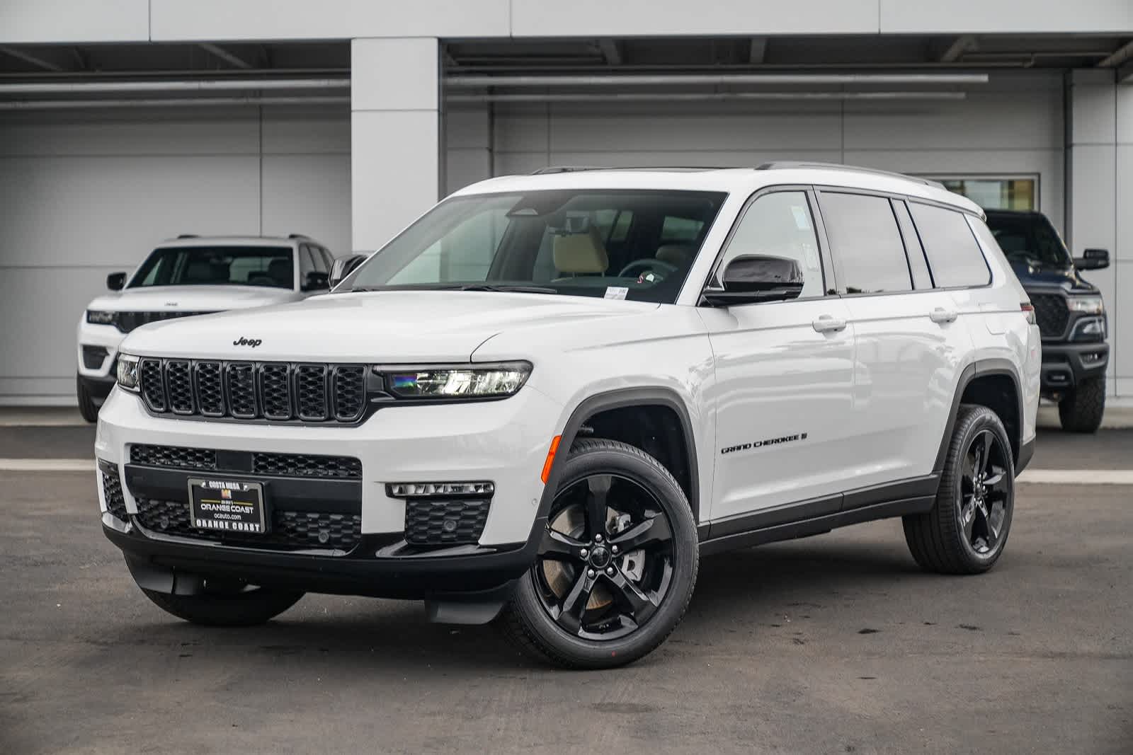 2025 Jeep Grand Cherokee L Limited's photo