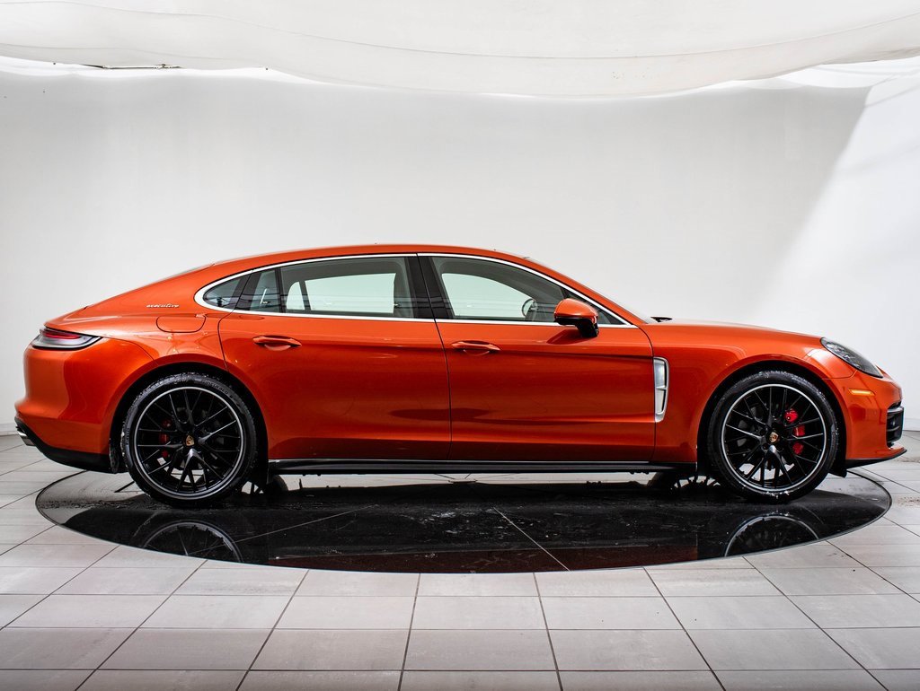 2022 Porsche Panamera 4S Executive photo 9
