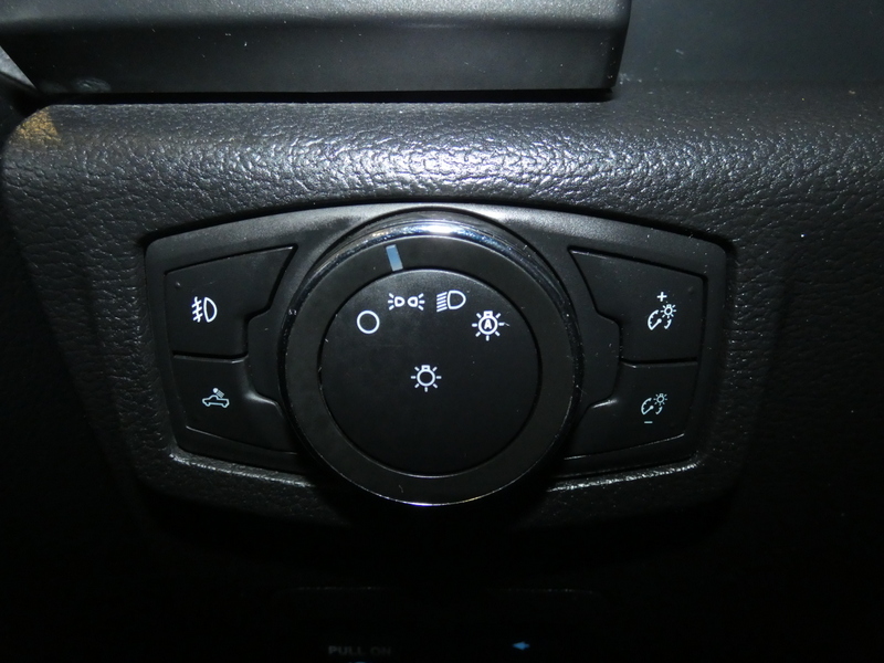 2016 Ford F-150 XLT photo 16