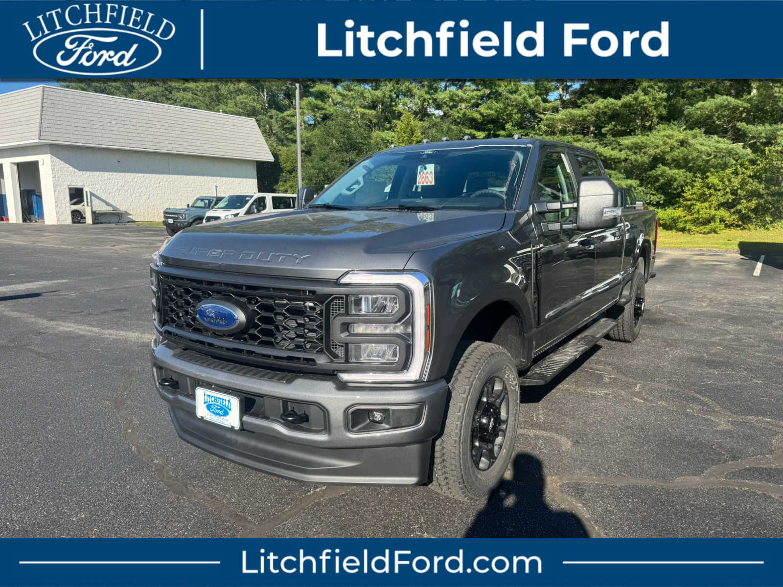 2026 Ford F-350 Super Duty XL's photo