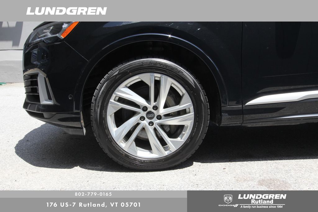 2022 Audi Q7 55 Premium Plus photo 35