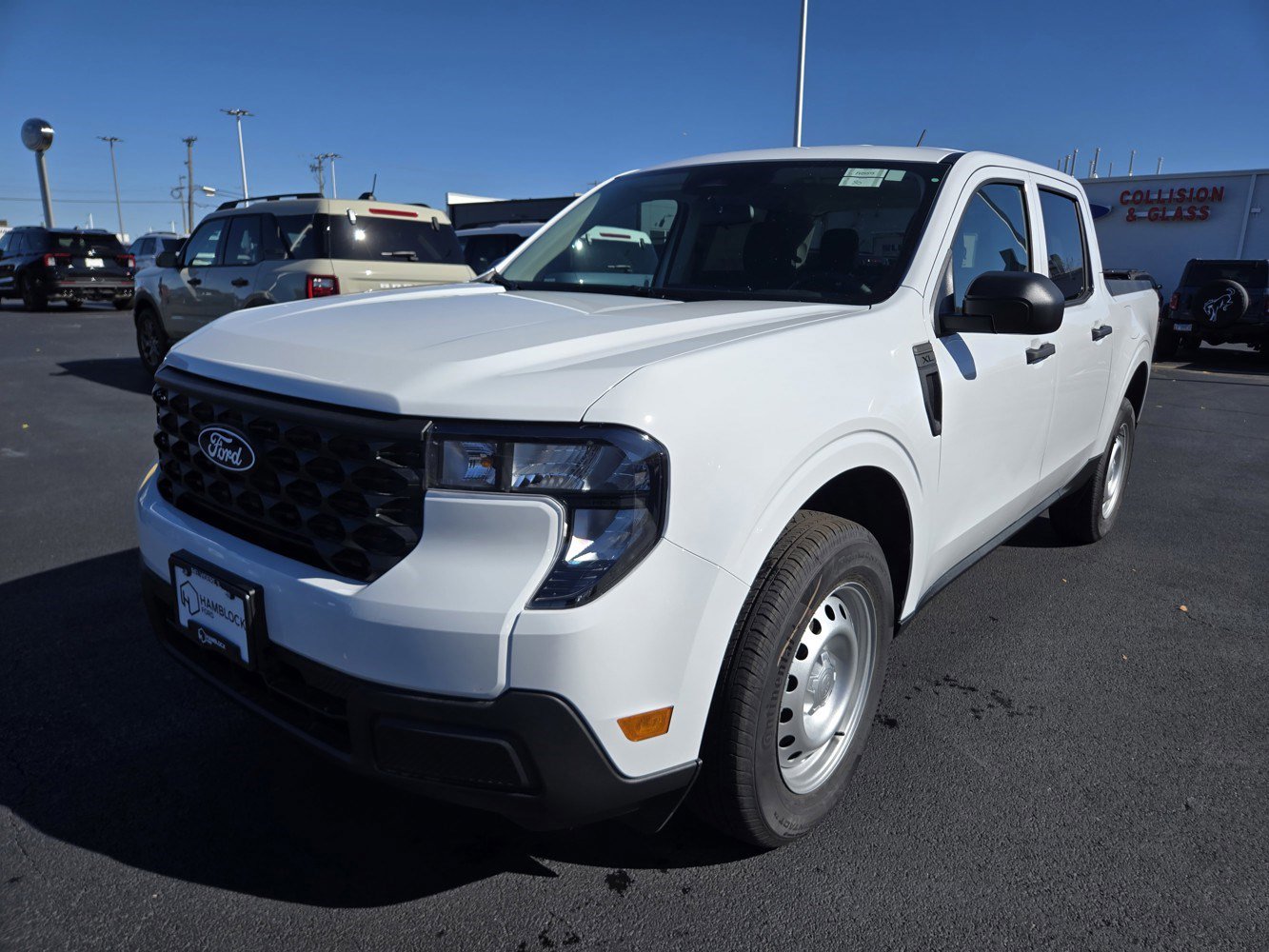 2025 Ford Maverick XL photo 3