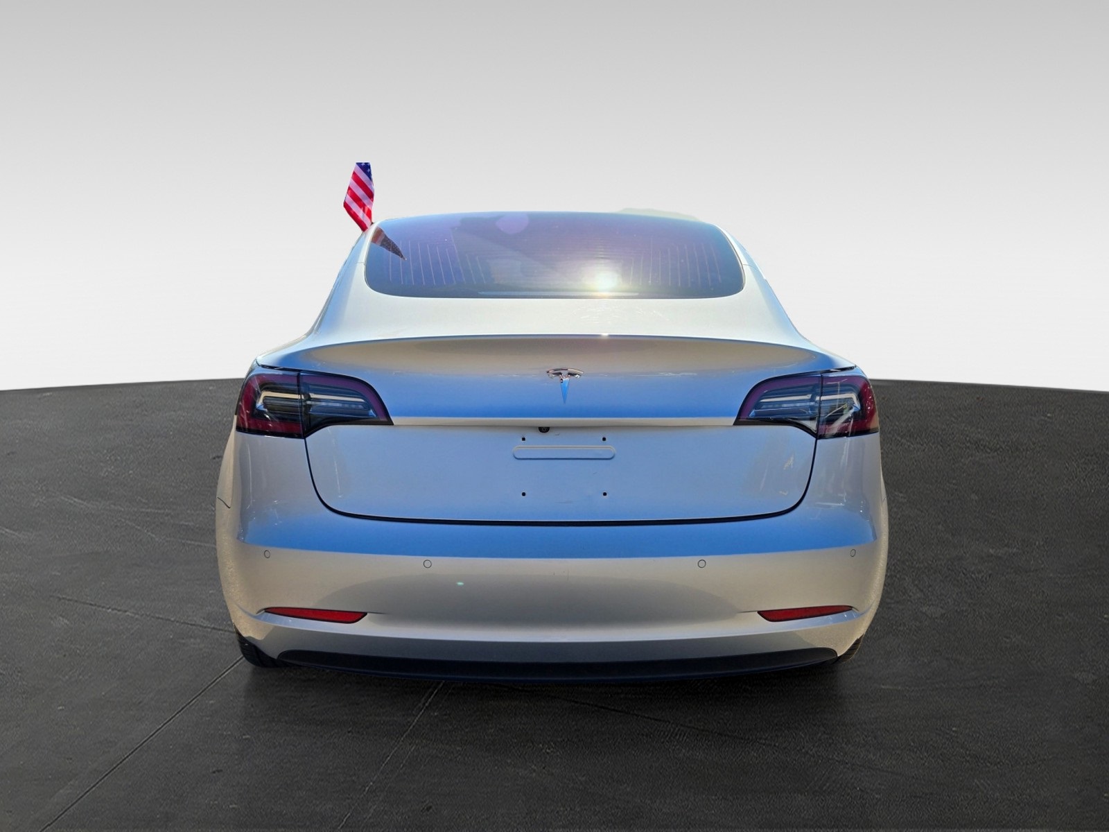 2018 Tesla Model 3 Long Range photo 5