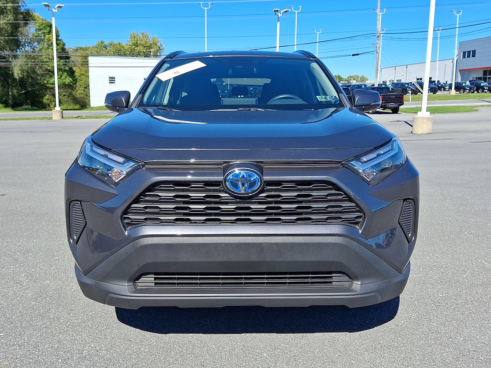 2023 Toyota RAV4 Hybrid LE photo 2