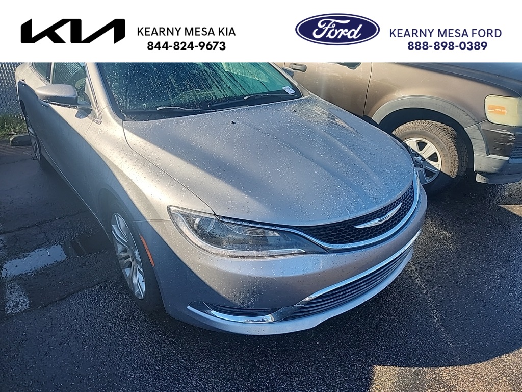 2015 Chrysler 200 Limited