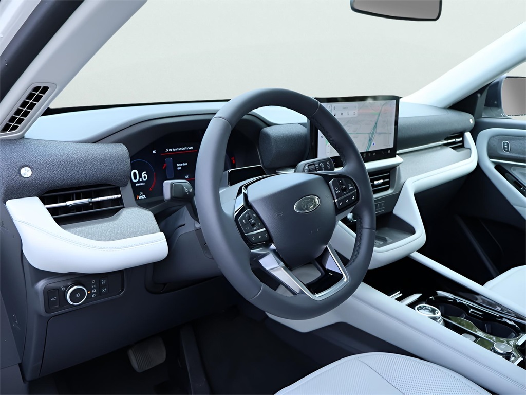 2025 Ford Explorer Platinum photo 17