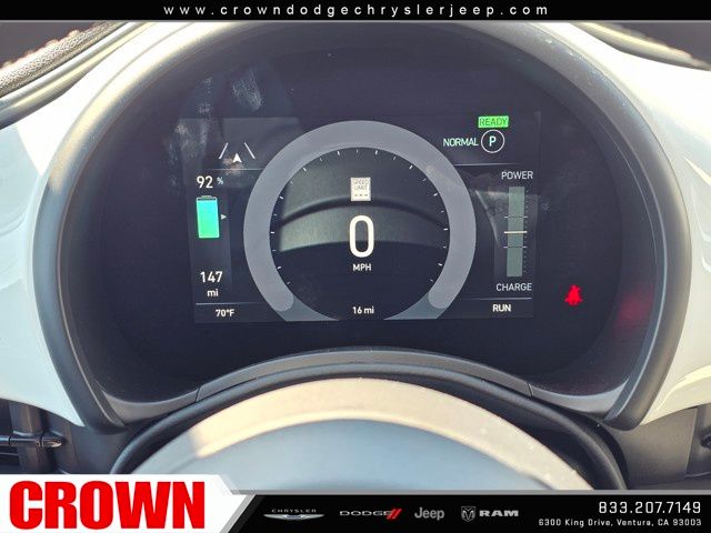 2025 Fiat 500e La Prima photo 23