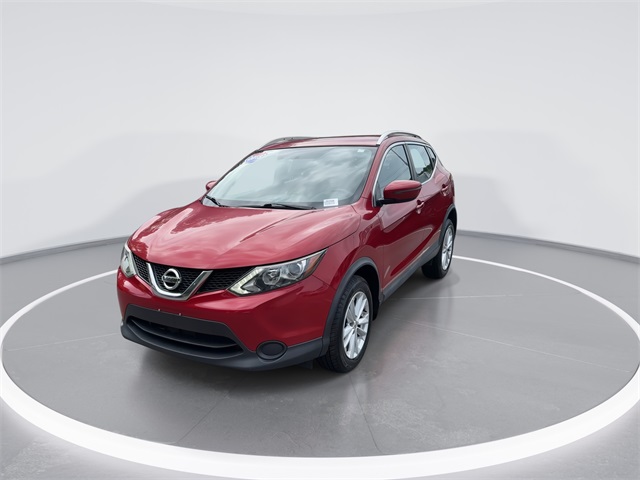 2018 Nissan Rogue Sport SV photo 2