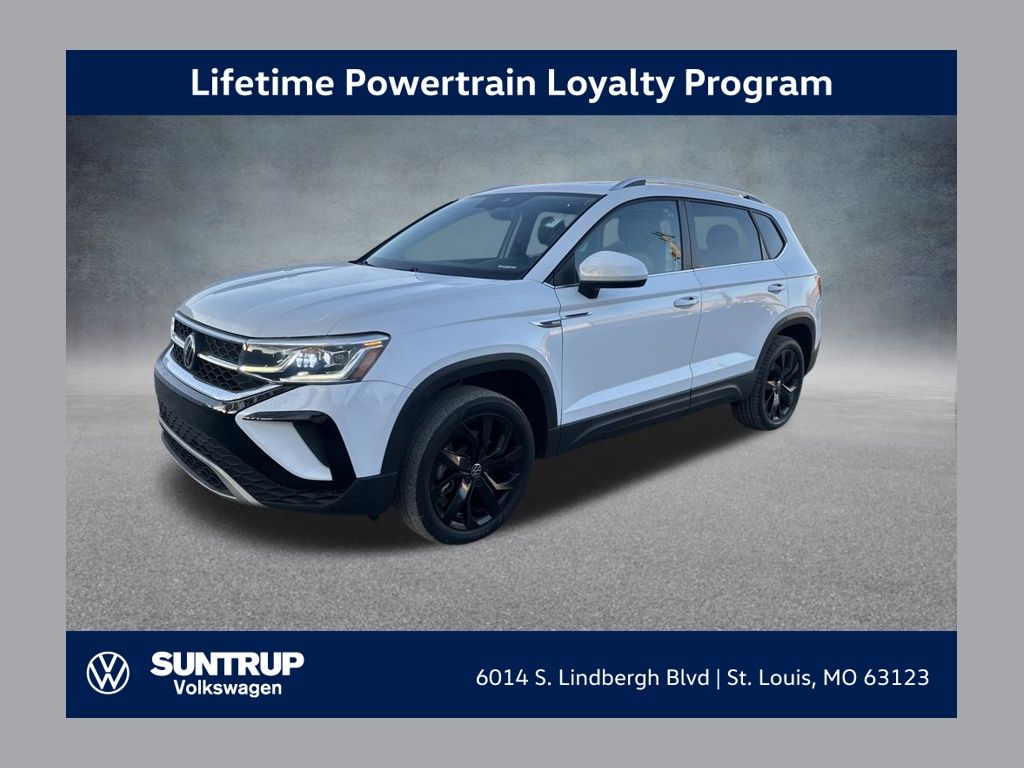 2022 Volkswagen Taos SEL's photo