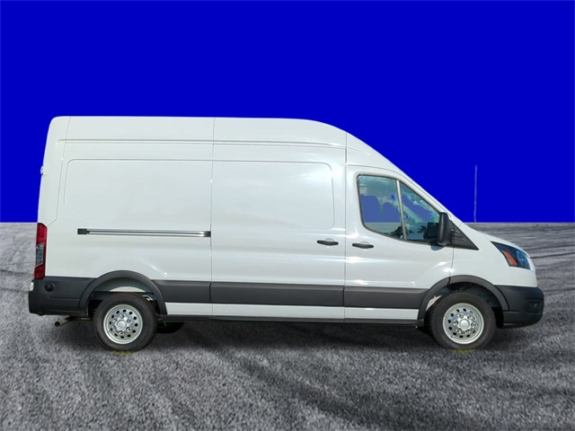 2026 Ford Transit Cargo photo 3