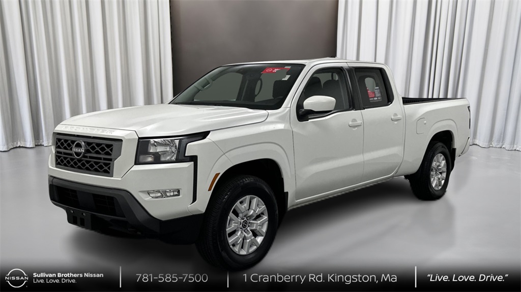 Certified Used 2022 White Nissan SV image 1