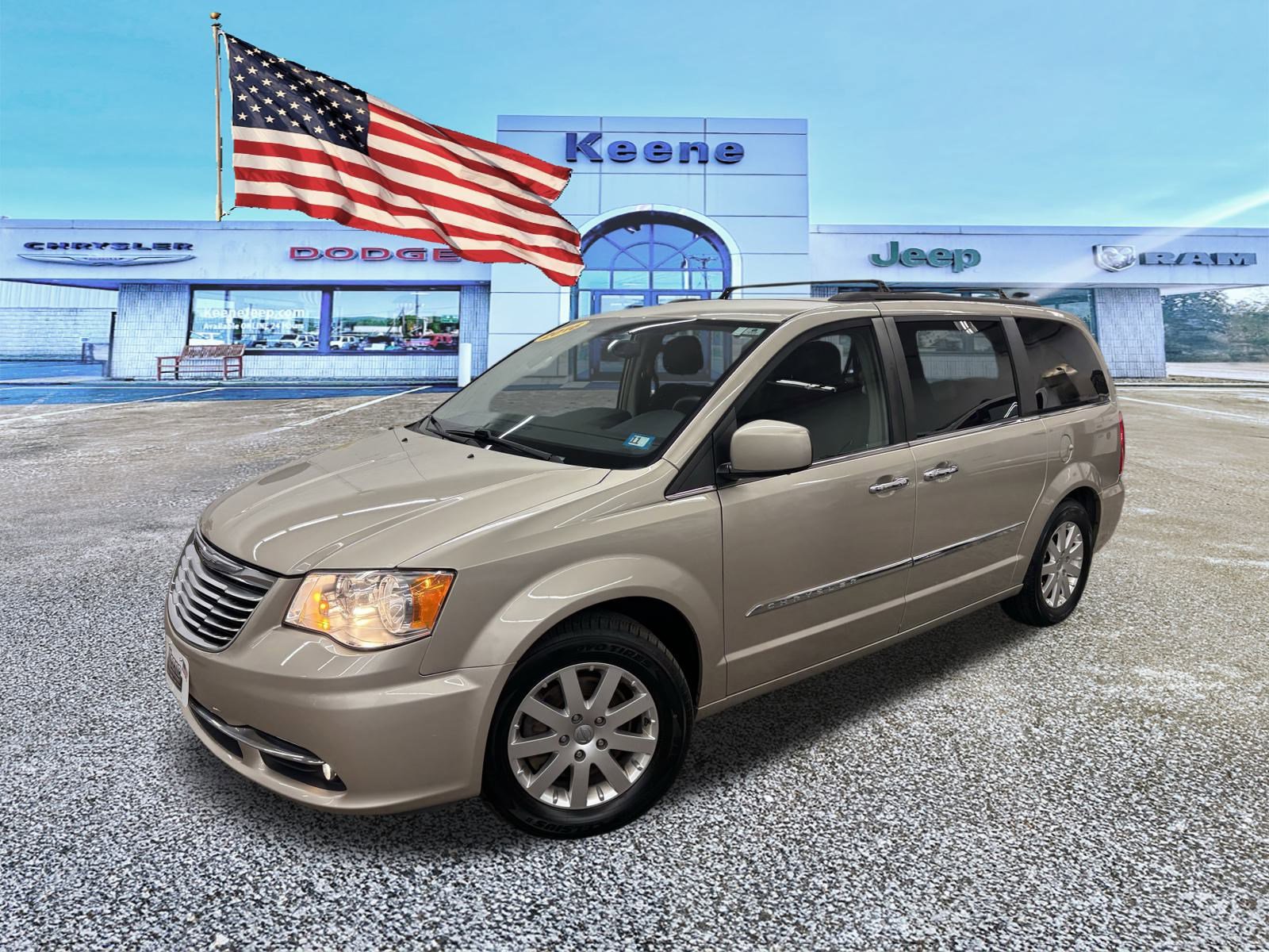 2016 Chrysler Town & Country Touring's photo