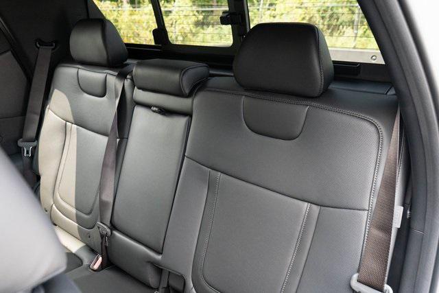 2026 Hyundai Santa Cruz Limited photo 17