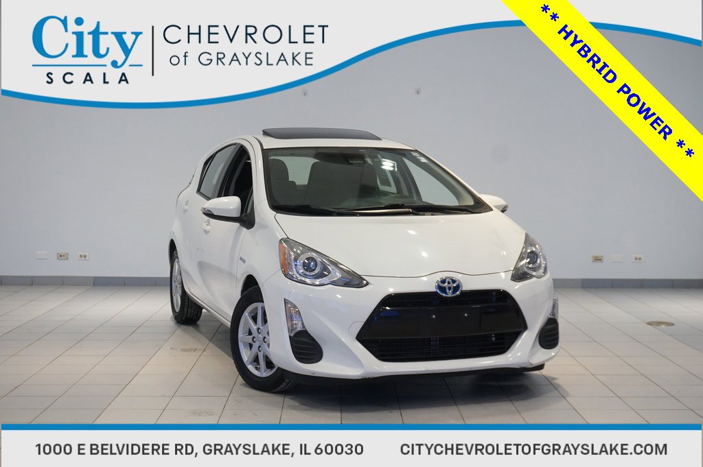 2016 Toyota Prius c Persona Series