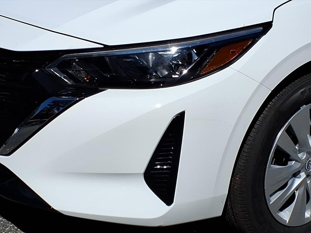 2025 Nissan Sentra S photo 4