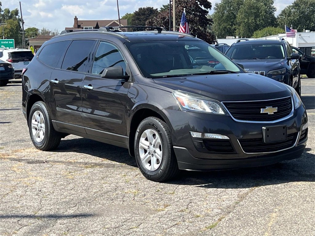 2017 Chevrolet Traverse LS photo 7