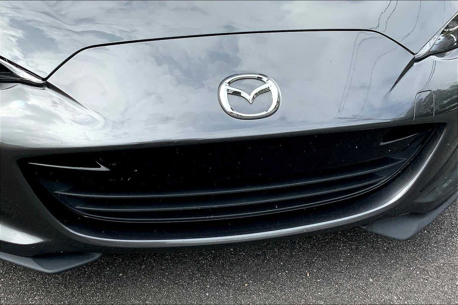 2019 Mazda MX-5 Miata Miata RF Grand Touring photo 24