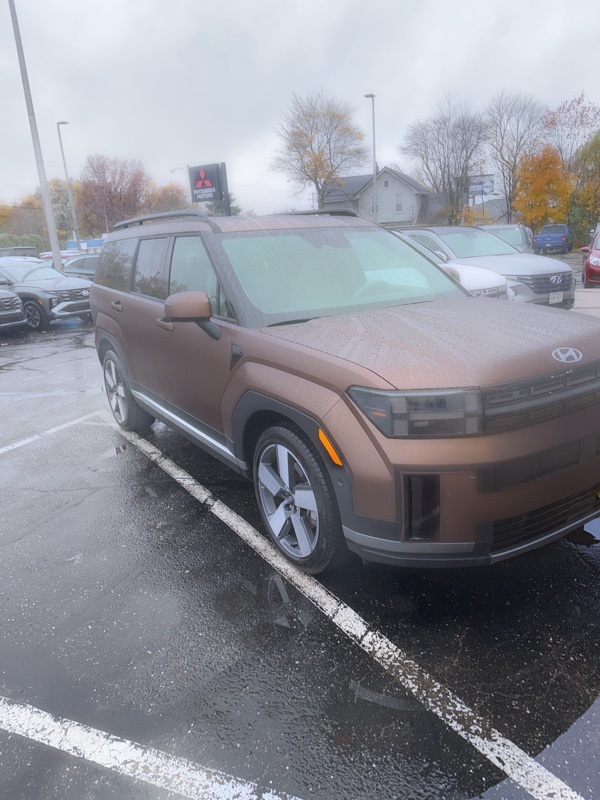 2024 Hyundai Santa Fe Limited photo 4