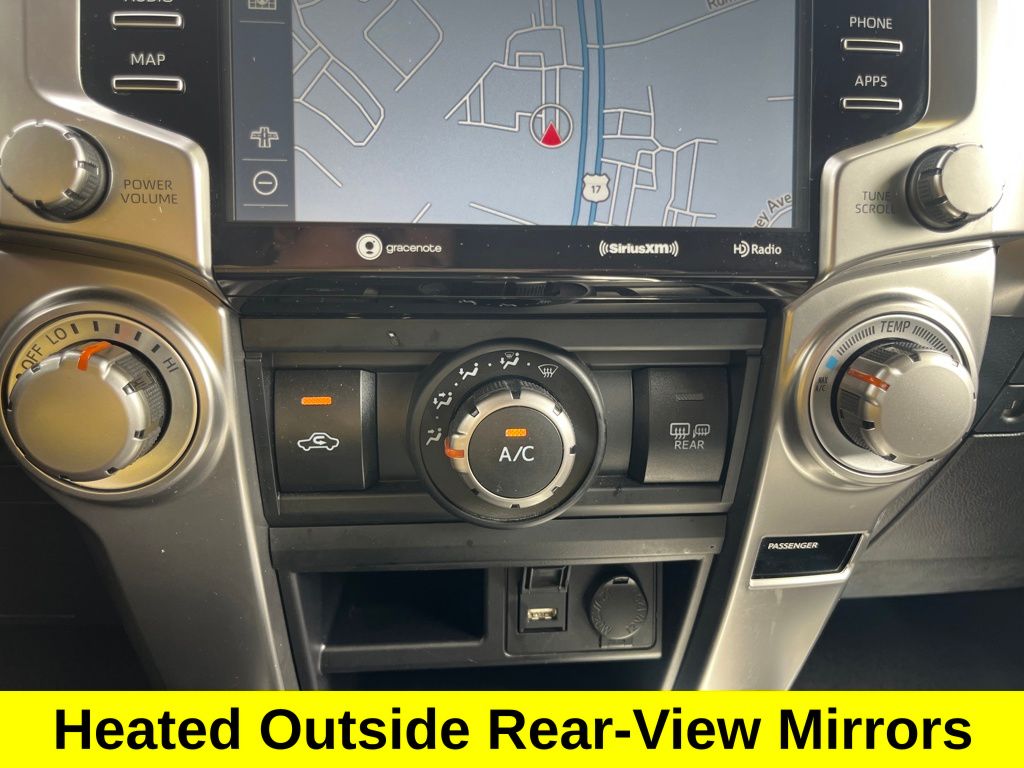 2024 Toyota 4Runner SR5 Premium photo 21