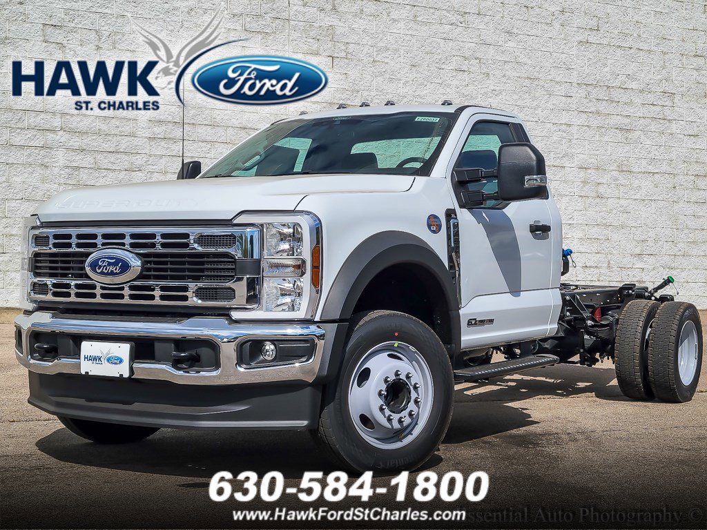 2026 Ford F-450 Super Duty Chassis Cab XL's photo