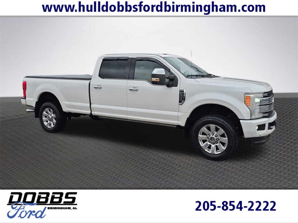2017 Ford F-350 Super Duty Platinum's photo