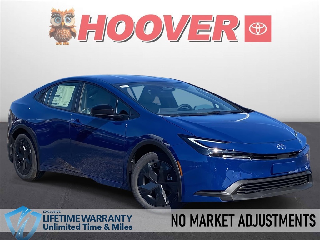 2026 Toyota Prius LE's photo