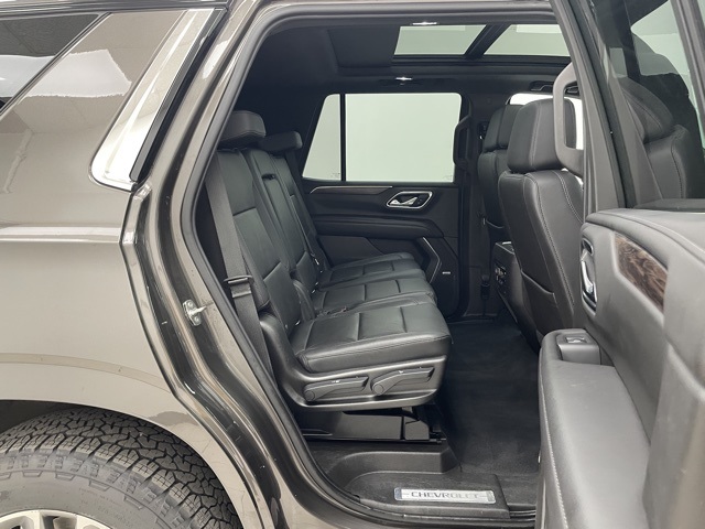 2021 Chevrolet Tahoe LT photo 13