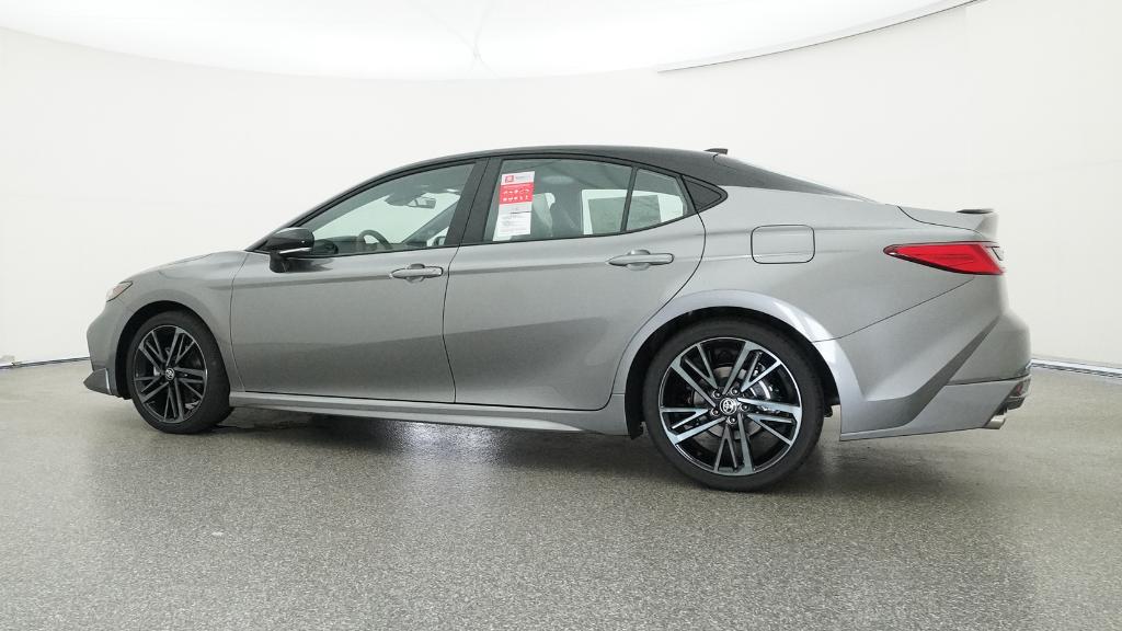 2025 Toyota Camry XSE photo 11