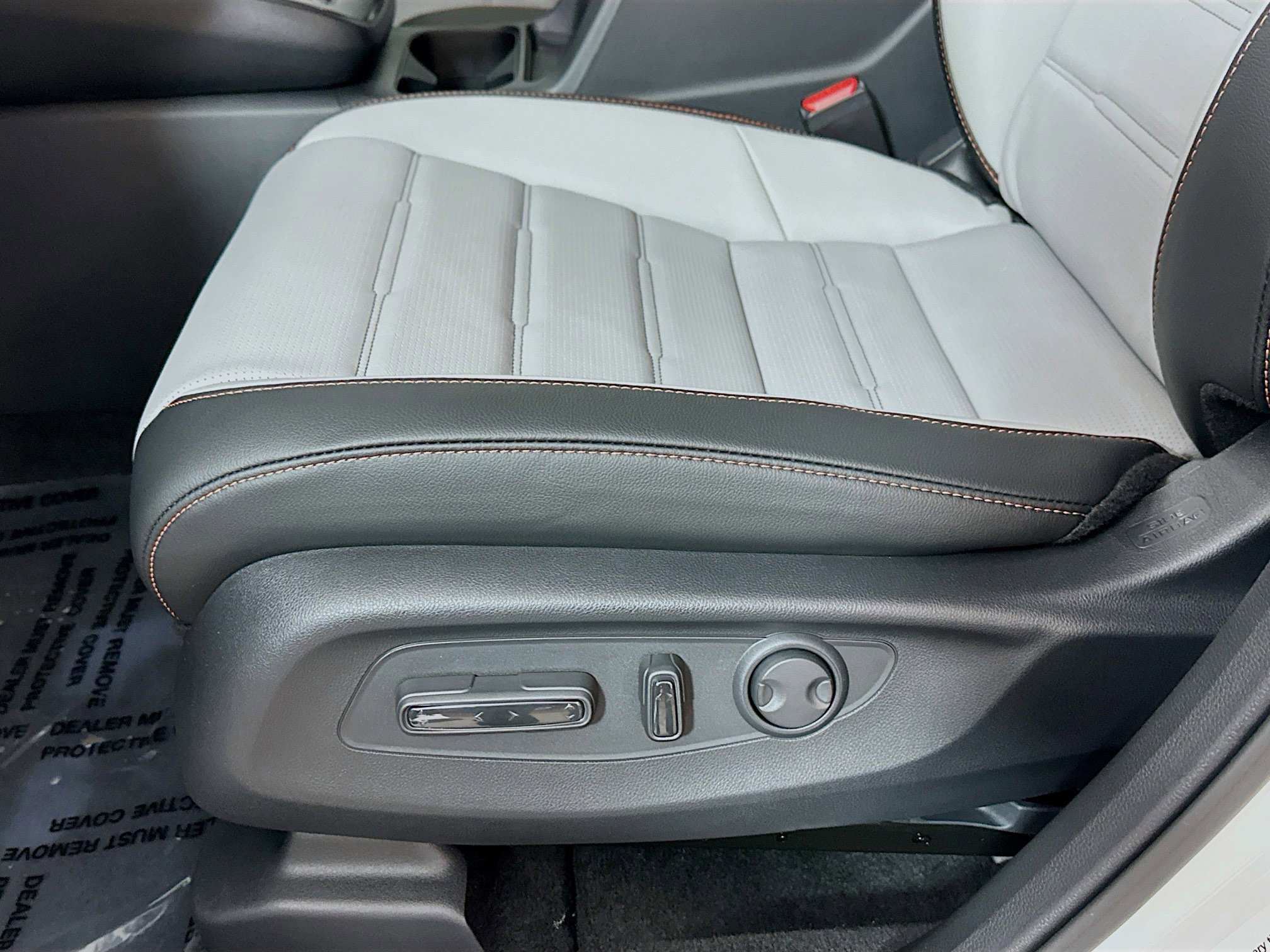 2026 Honda CR-V Sport Touring Hybrid photo 18