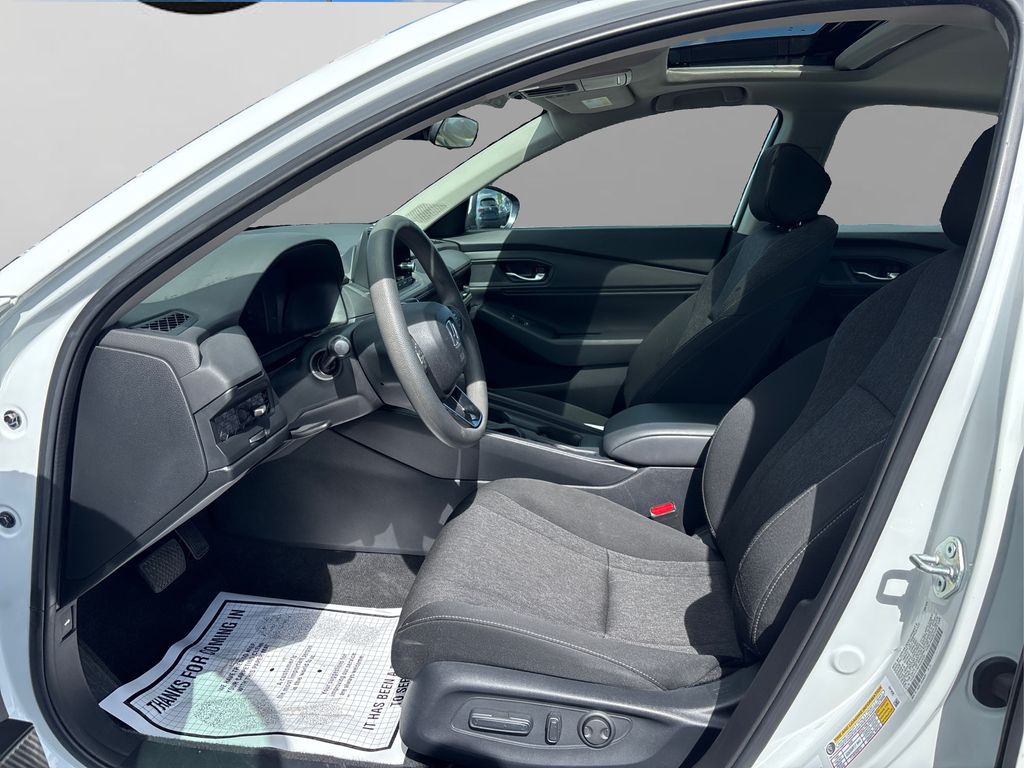 2023 Honda Accord EX photo 8