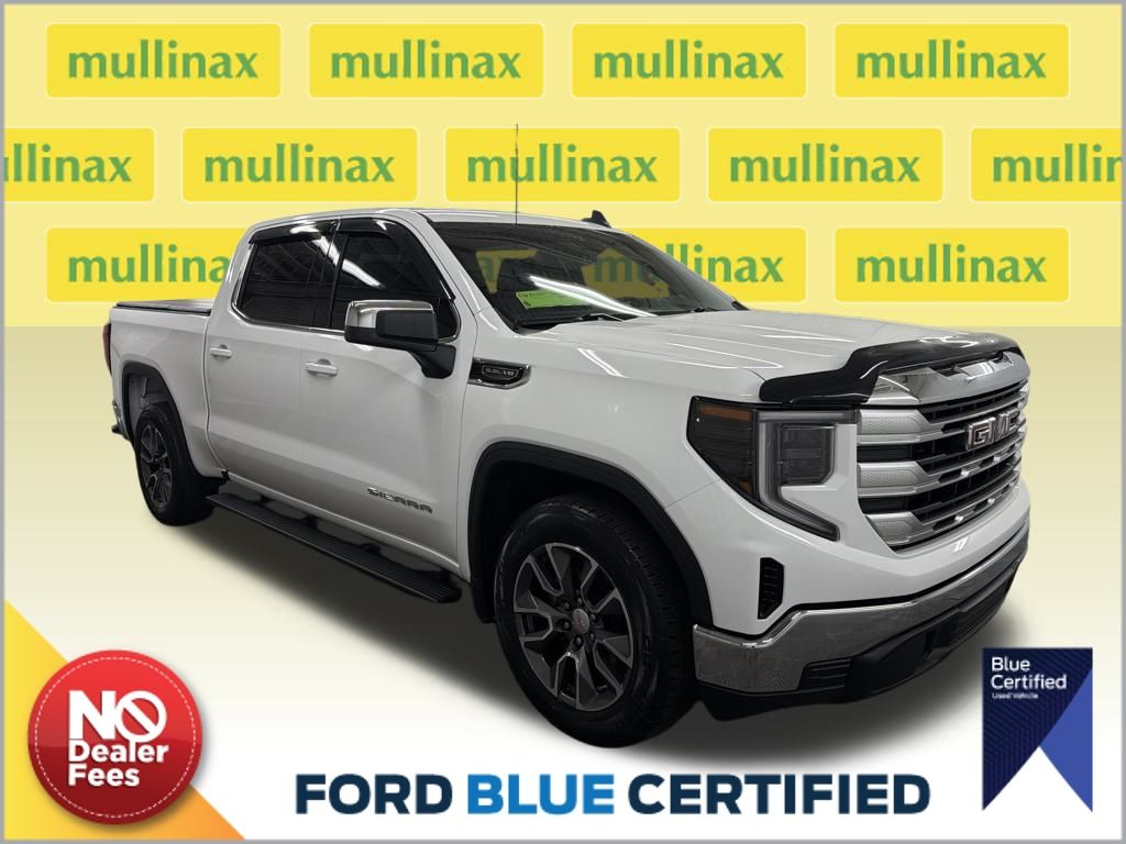 2022 GMC Sierra 1500 SLE's photo