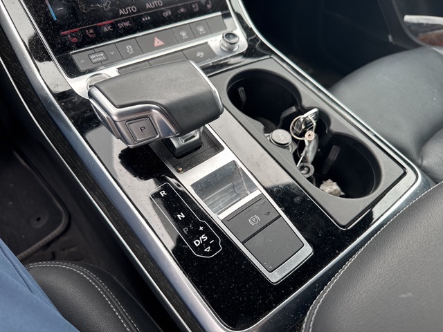 2021 Audi Q8 55 Premium Plus photo 7