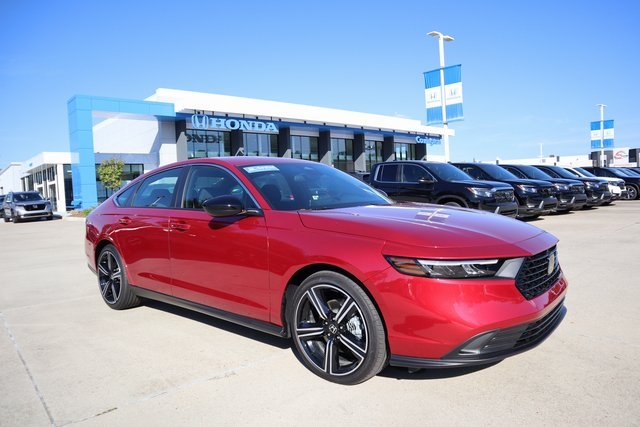 2025 Honda Accord Hybrid Sport's photo