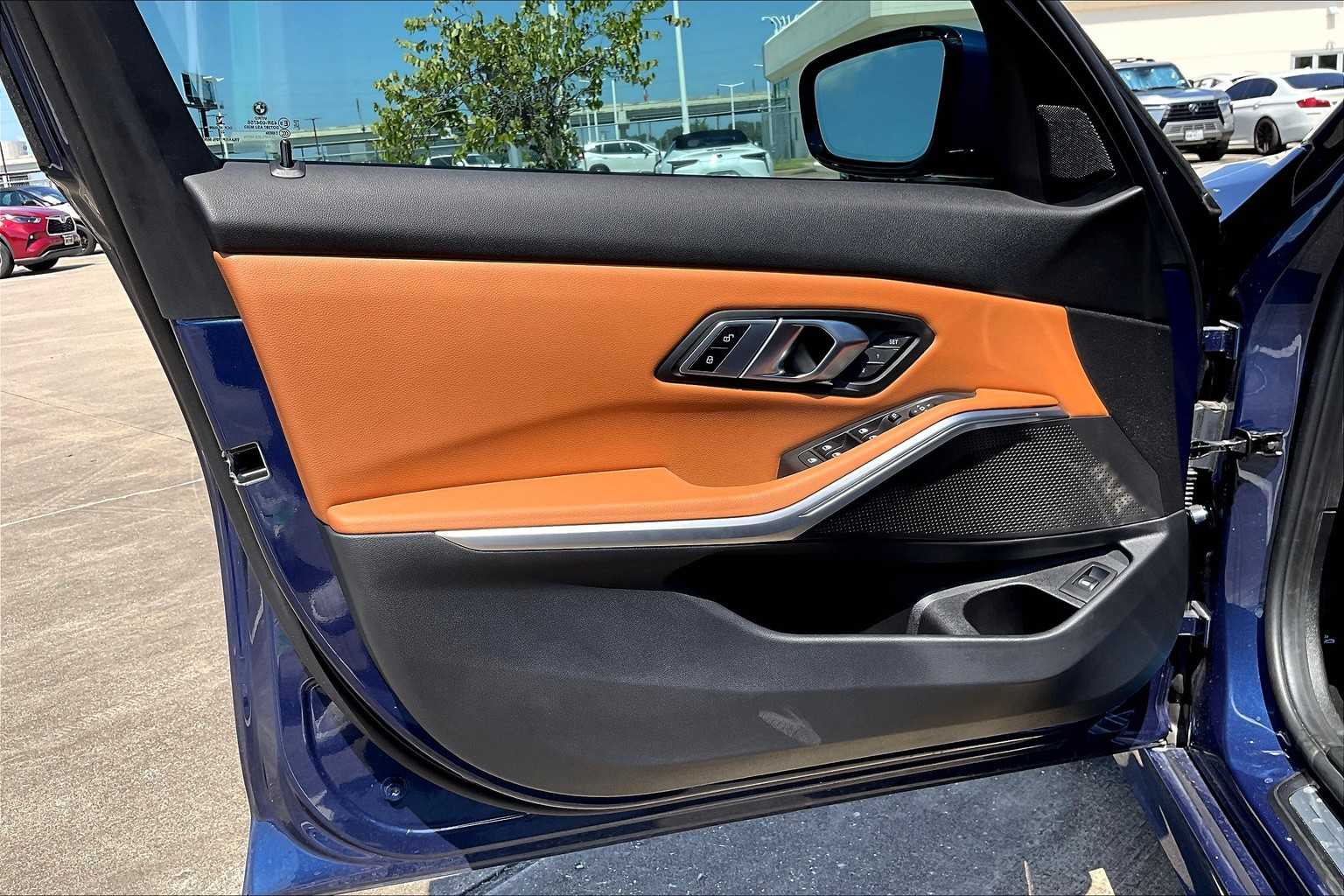 2023 Bmw 330i photo 19