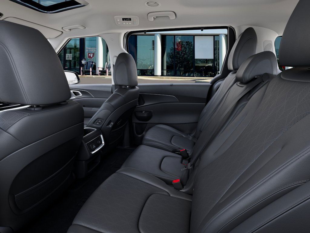 2026 Kia Carnival SX Prestige photo 18
