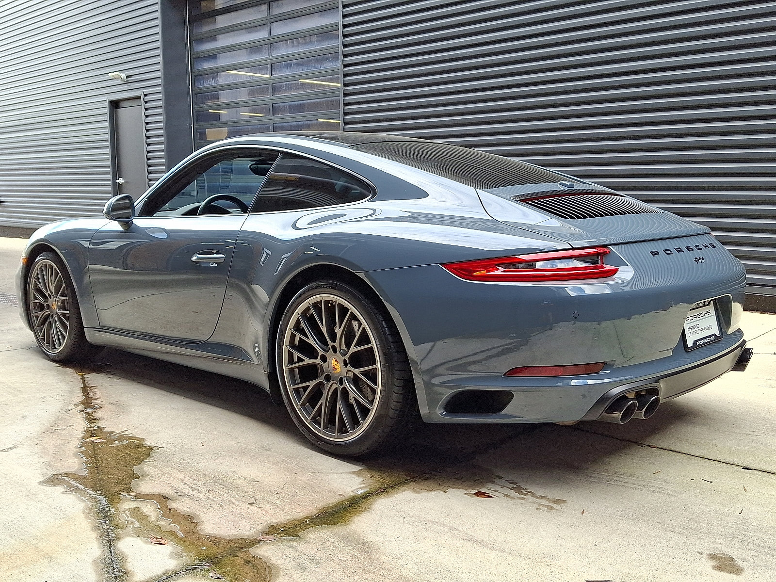 2017 Porsche 911 photo 3
