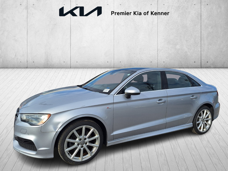 2016 Audi A3 Premium Plus's photo