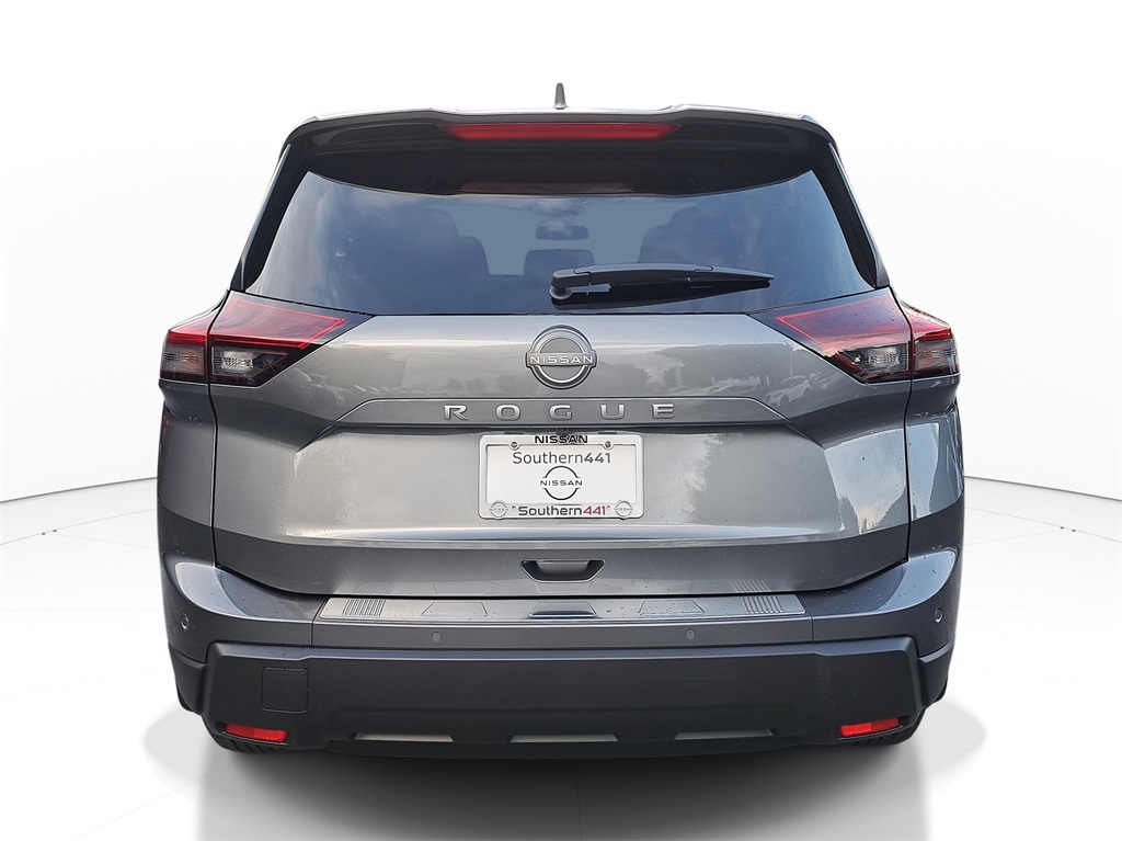 2026 Nissan Rogue SV photo 6