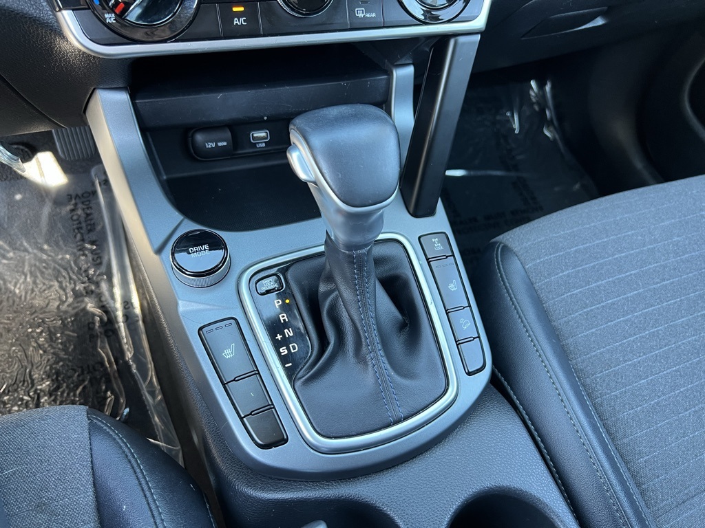 2021 Kia Seltos S photo 19