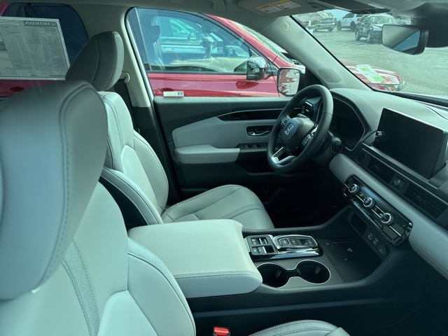 2025 Honda Pilot EX-L photo 7